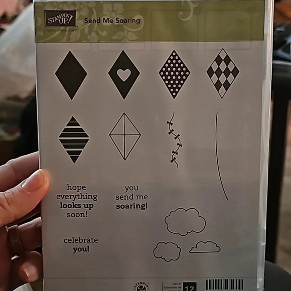 Stampin’ Up! Retired Stamp Set - Send Me Soaring - Picture 1 of 2